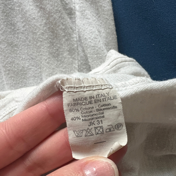 Brandy Melville | Casual White Graphic Cherry Pocket T-Shirt - Picture 2 of 6